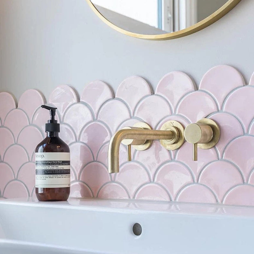 Fishscale Pink Mosaic Gloss Tile 259x273