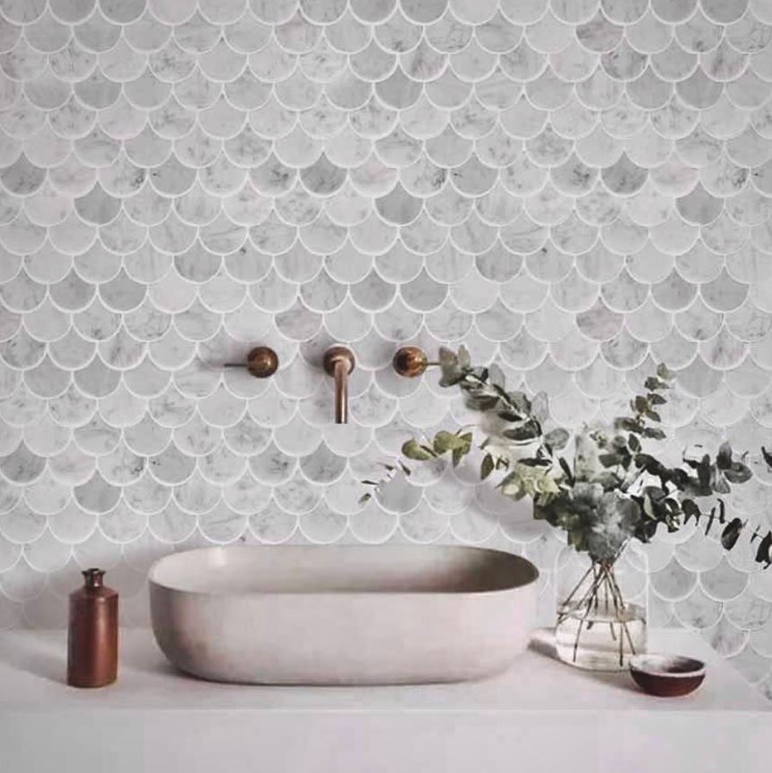 Fishscale Carrara Mosaic Honed Tile 235x225