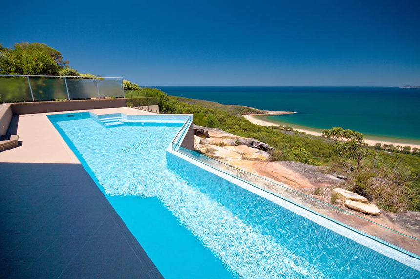 Leyla Pool Mosaic Paris