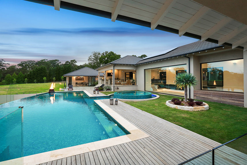 Leyla Pool Mosaic Venice